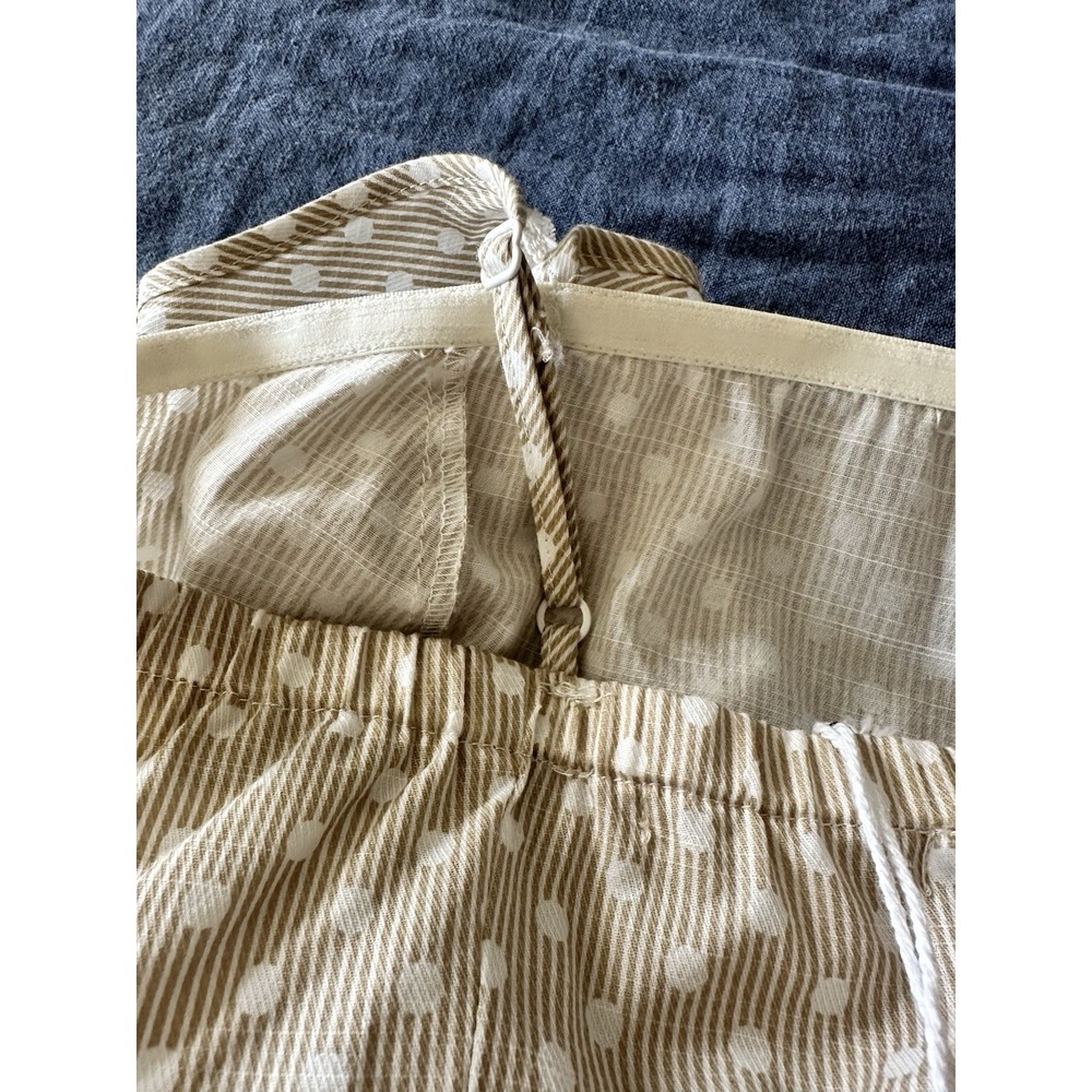 Lulumari Women's‎ Large Top NWT Ruffled Cross Front - Picture 8 of 8